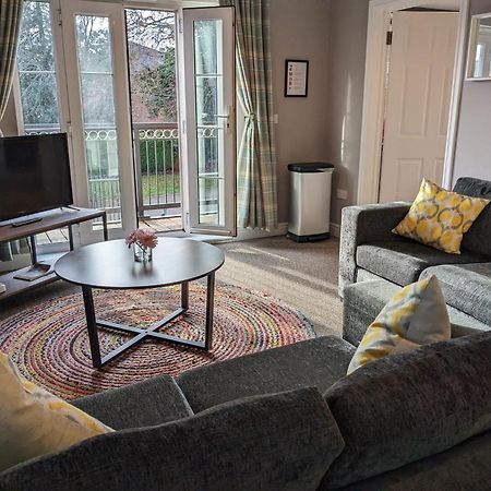 Allesley Stylish Modern Apartment, Free Secure Parking מראה חיצוני תמונה
