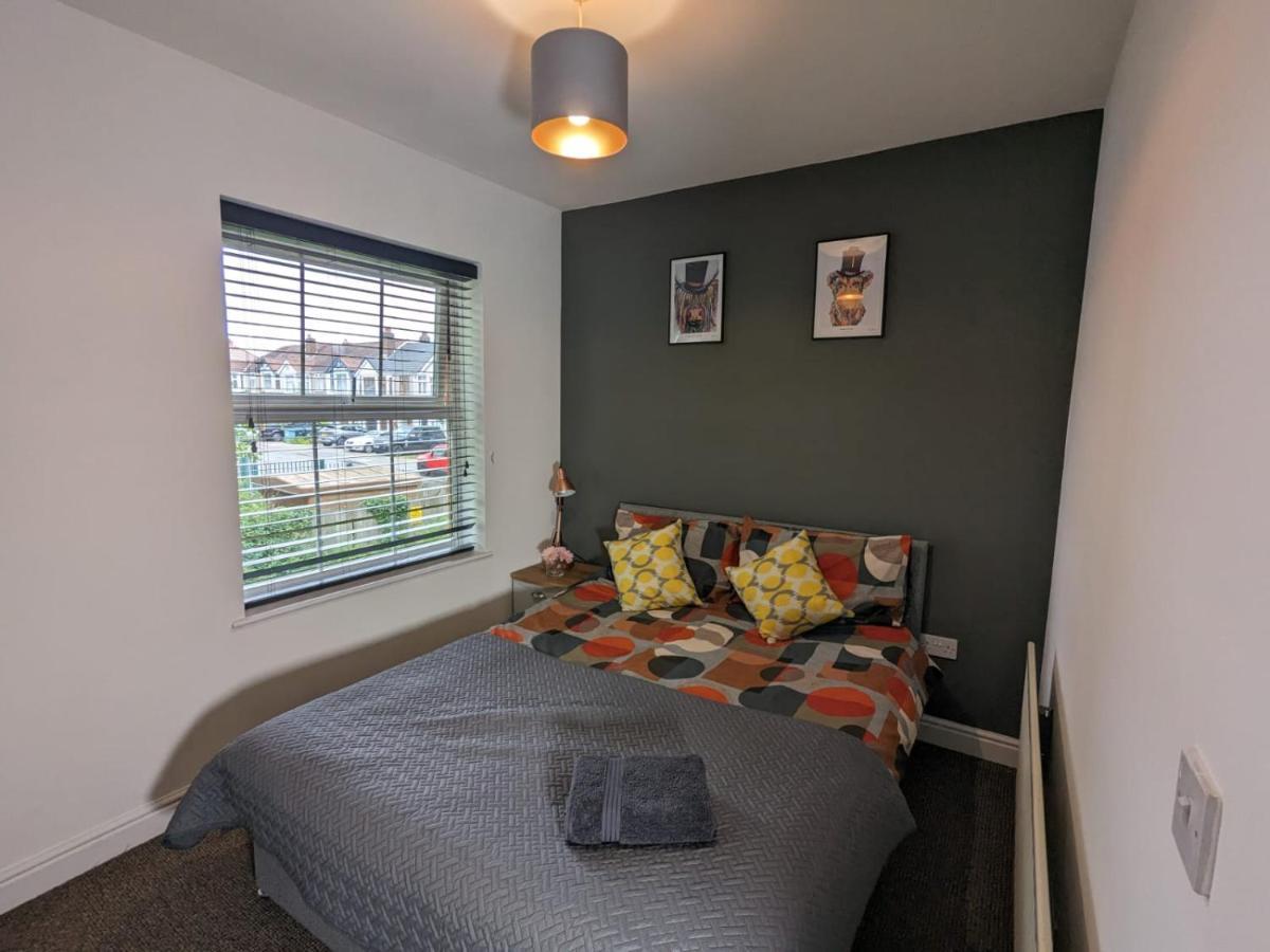 Allesley Stylish Modern Apartment, Free Secure Parking מראה חיצוני תמונה